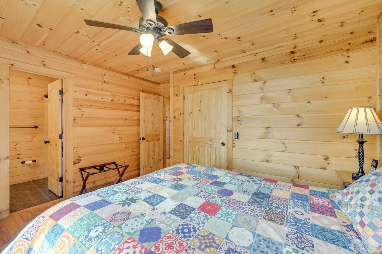 Warm And Cozy Cabin With Deck On Top Of The Blue Ridge Fancy Gap Экстерьер фото
